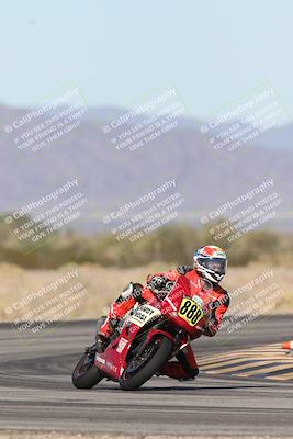 media/Dec-04-2025-Racers Edge (Thu) [[5ebc9f124d]]/3-B Group/2-Session 1 (Turn 4 Entry)/